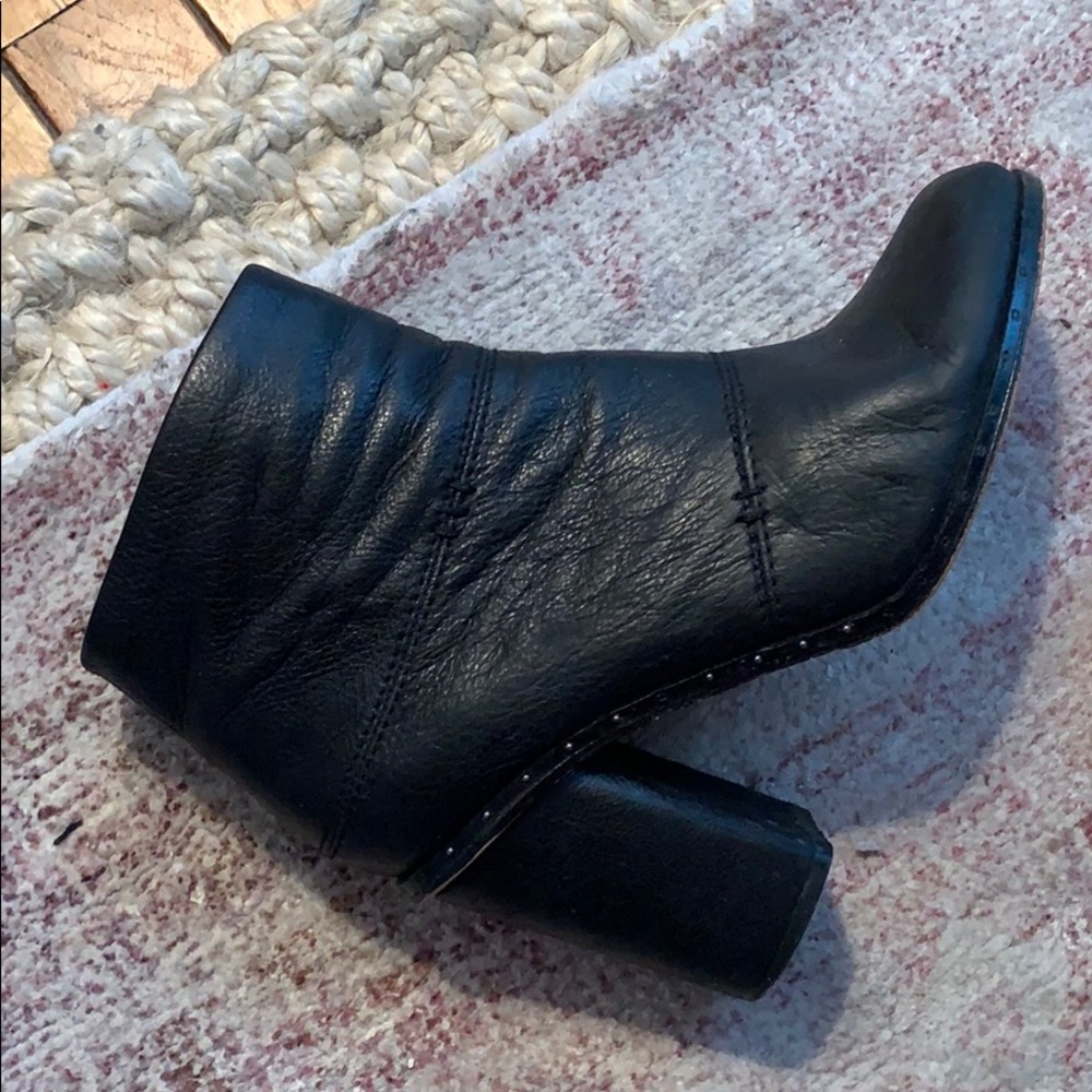 Splendid Black Booties - Picture 3 of 8